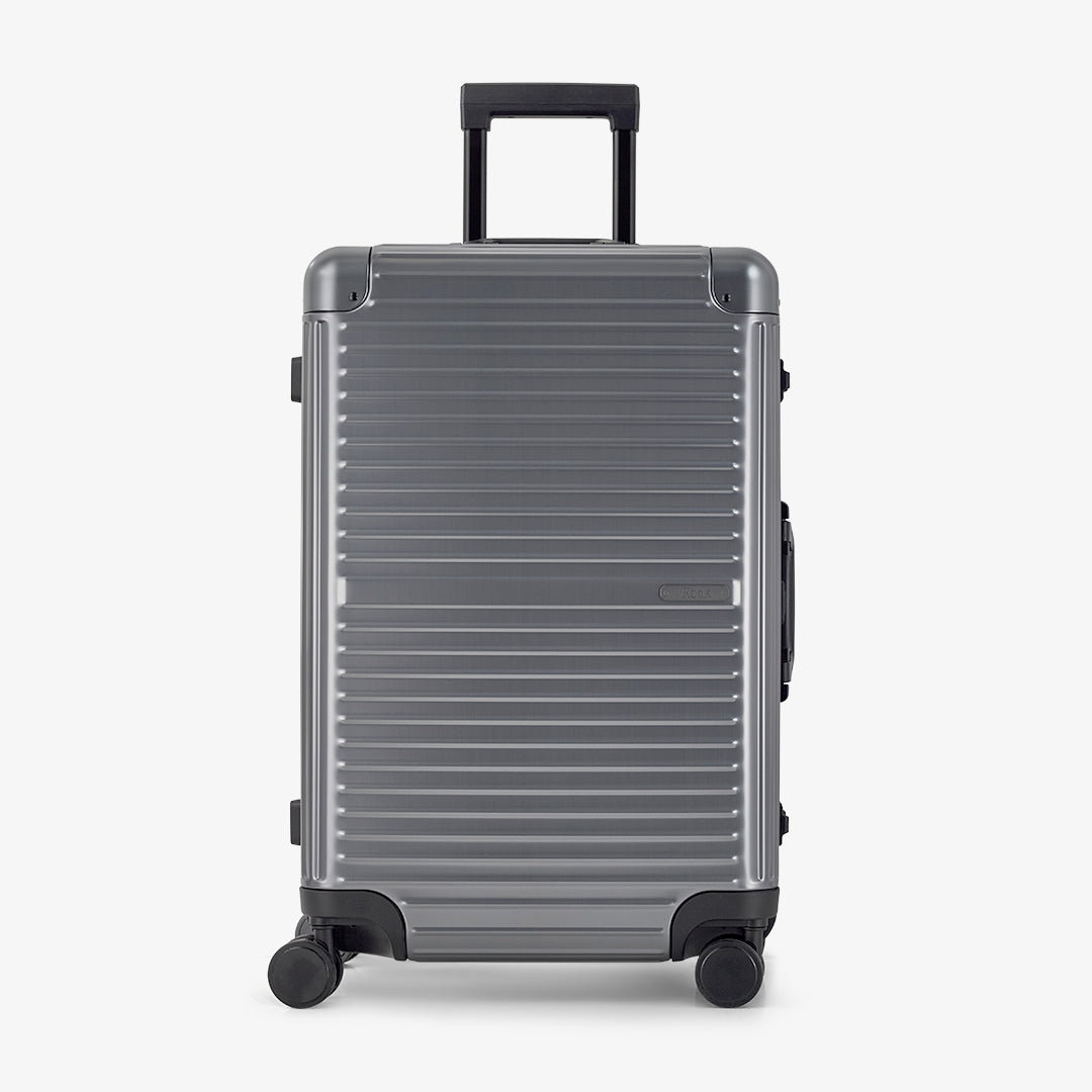 Axel Medium Suitcase