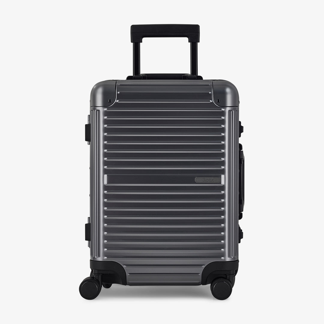 Axel Small Suitcase