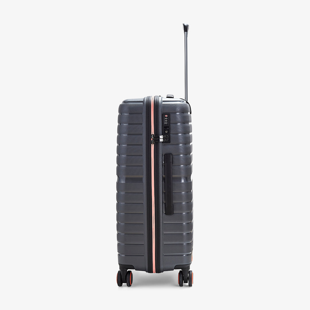 Hydra-Lite Medium Suitcase