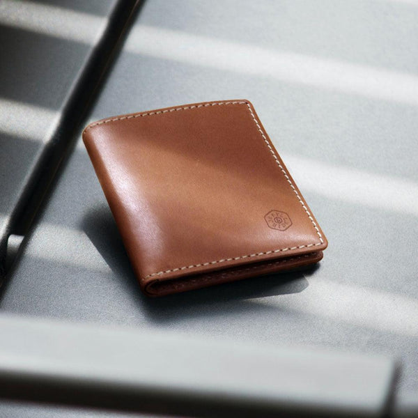 SLIM BIFOLD WALLET WITH COIN, TAN